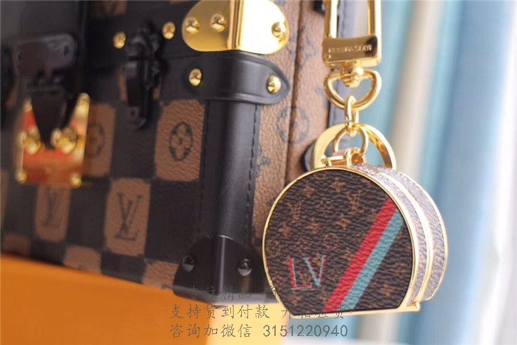 LV钥匙扣 M63089 BOITE CHAPEAU 包饰与钥匙扣