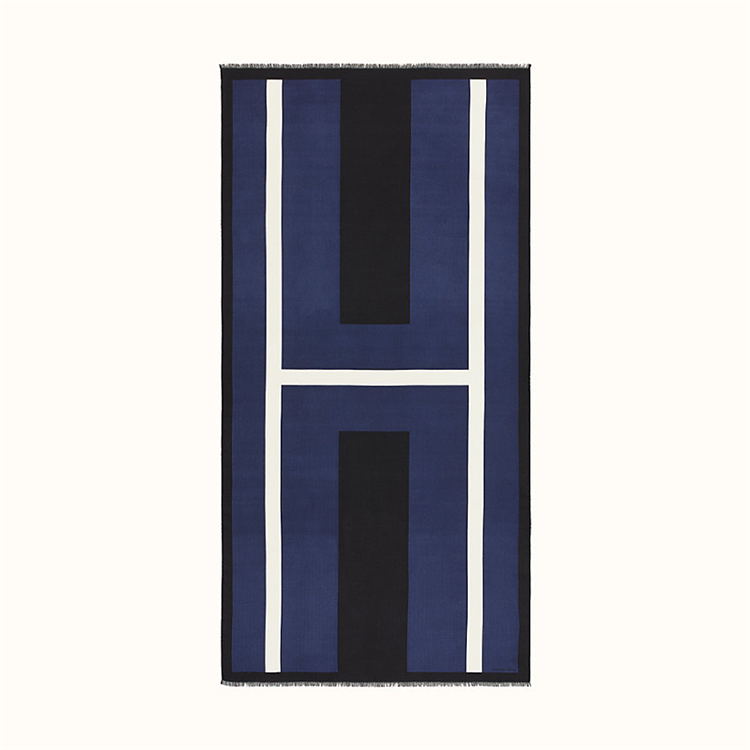 HERMES H223620S 女士海军蓝色 H Jumping 长披肩